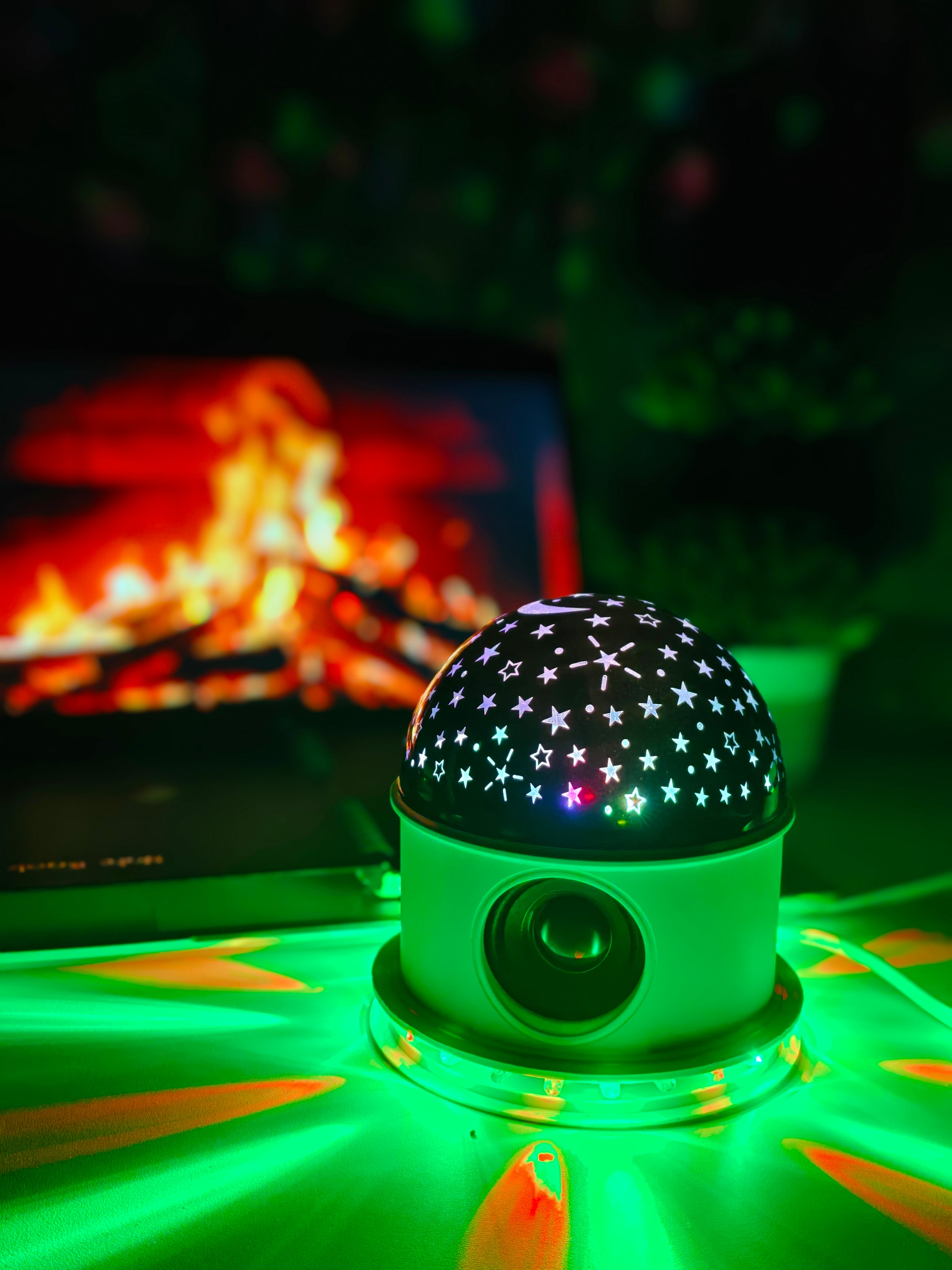 🔮 فيوزة – مصباح المجرة الذكي لأجواء استرخاء ودفء 🌌